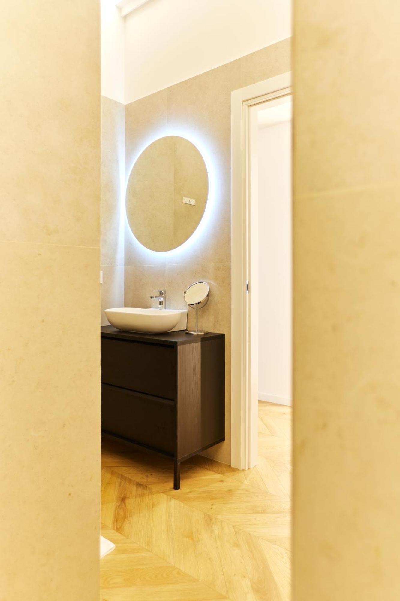 Duomo Cityview Grand Suites Milan Exterior photo