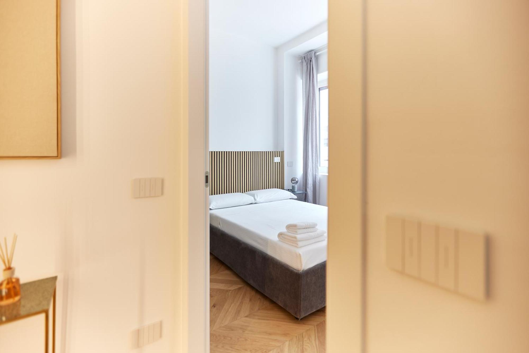 Duomo Cityview Grand Suites Milan Exterior photo